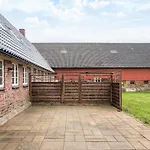 4 Star In Højer