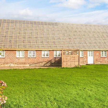 4 Star In Hojer Holiday home *