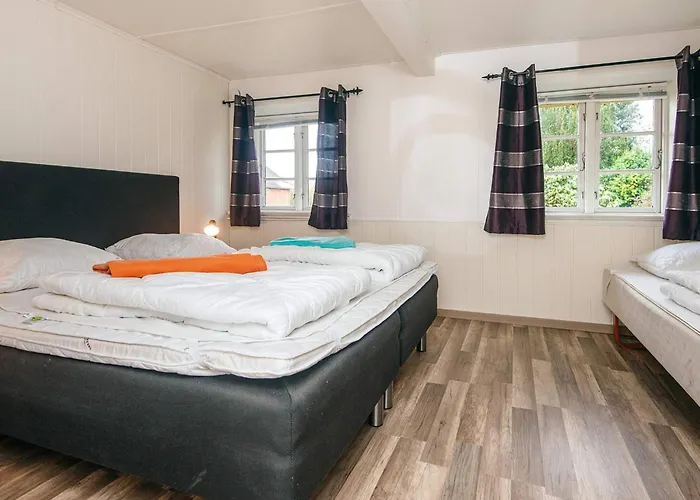 Holiday home 4 Star In *