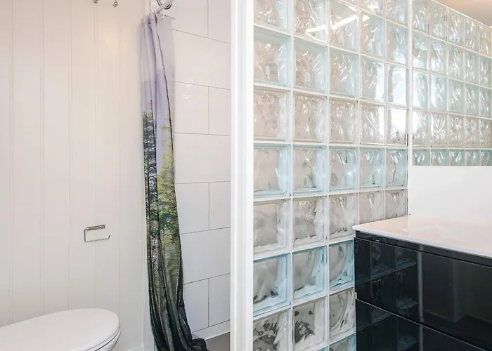 4 Star In Holiday home *